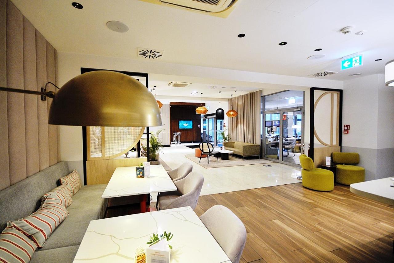 Apartment 408 W Royal Tulip 200 M Plaza Prywatny Dobruk Kolberg